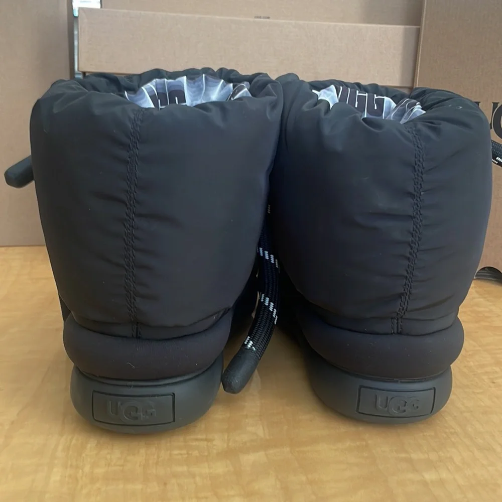 Ugg Women’s Classic Maxi Short Boot - Picture 4 of 7